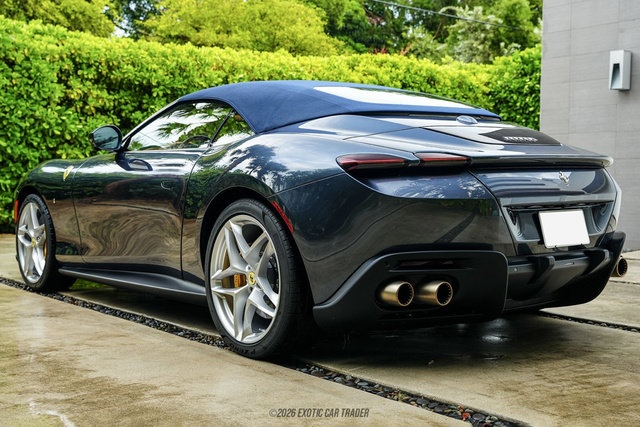Used 2026 Ferrari Roma Spider RWD image 17