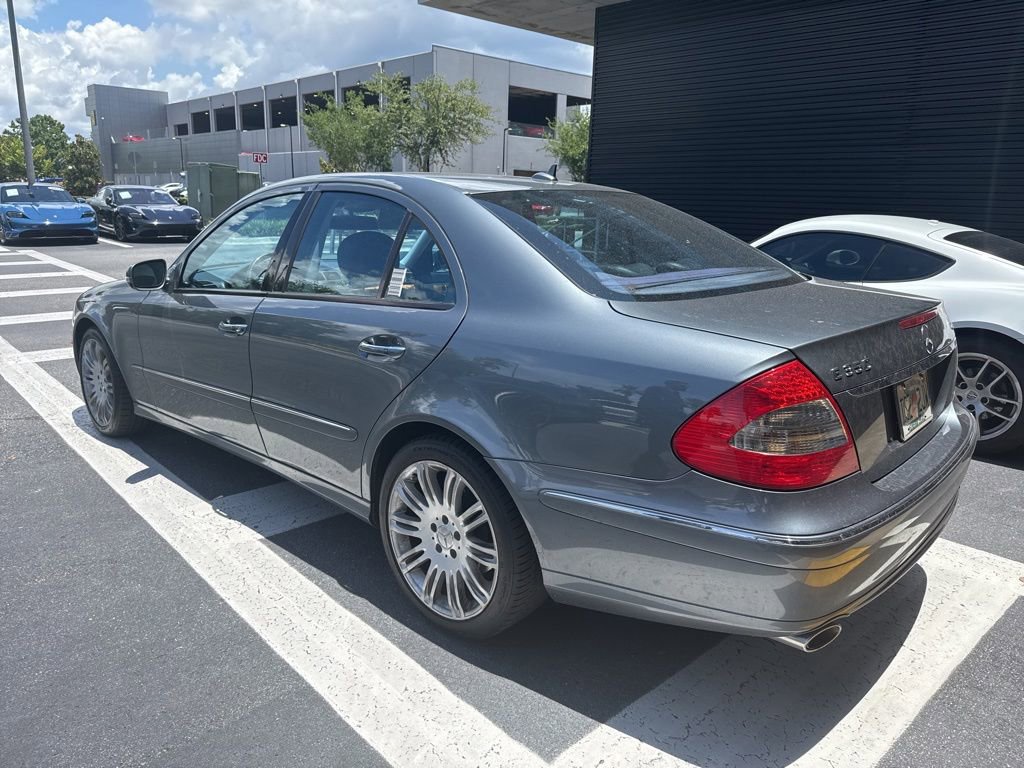 Used 2008 Mercedes-Benz E 350 4MATIC Sedan image 3