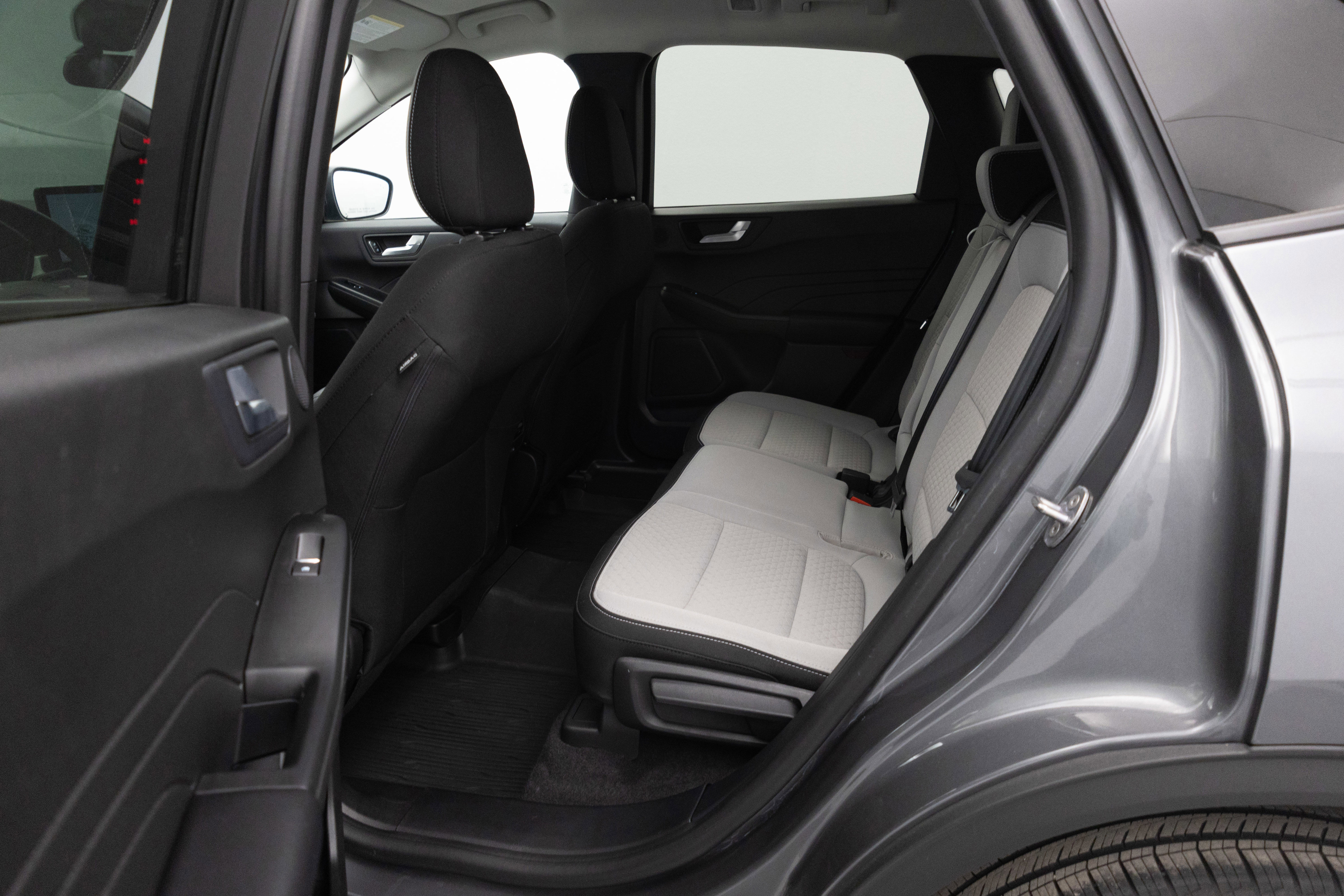 Used 2023 Ford Escape Active w/ Tech Pack #2 image 25