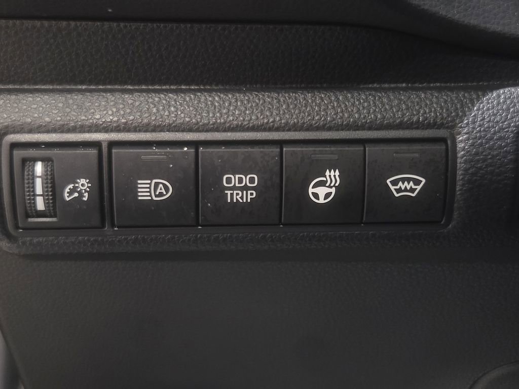 Certified 2025 Toyota Corolla Premium image 21