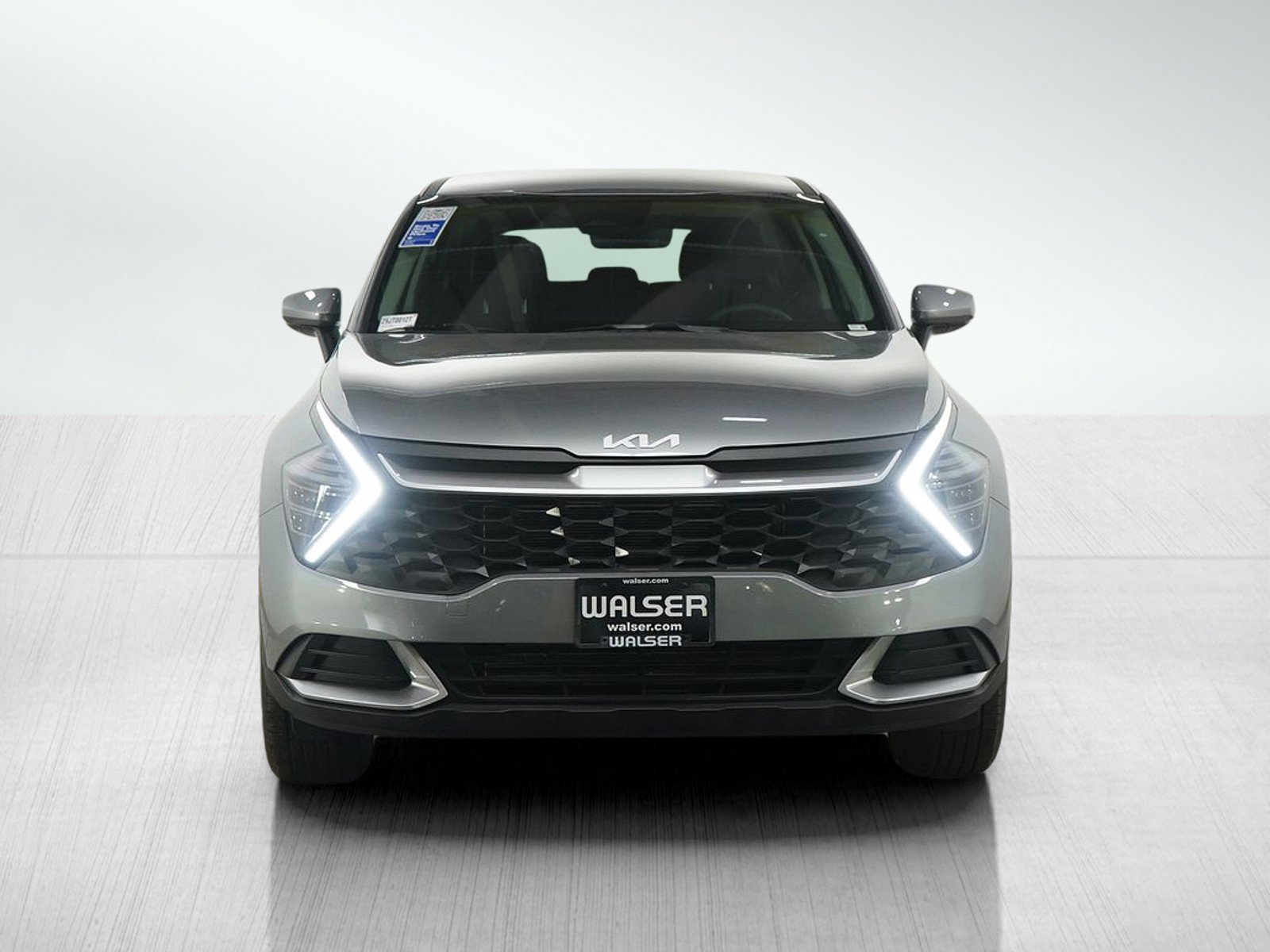 Used 2024 Kia Sportage LX image 9