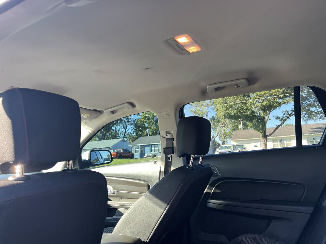 Used 2017 GMC Terrain SLE FWD image 26