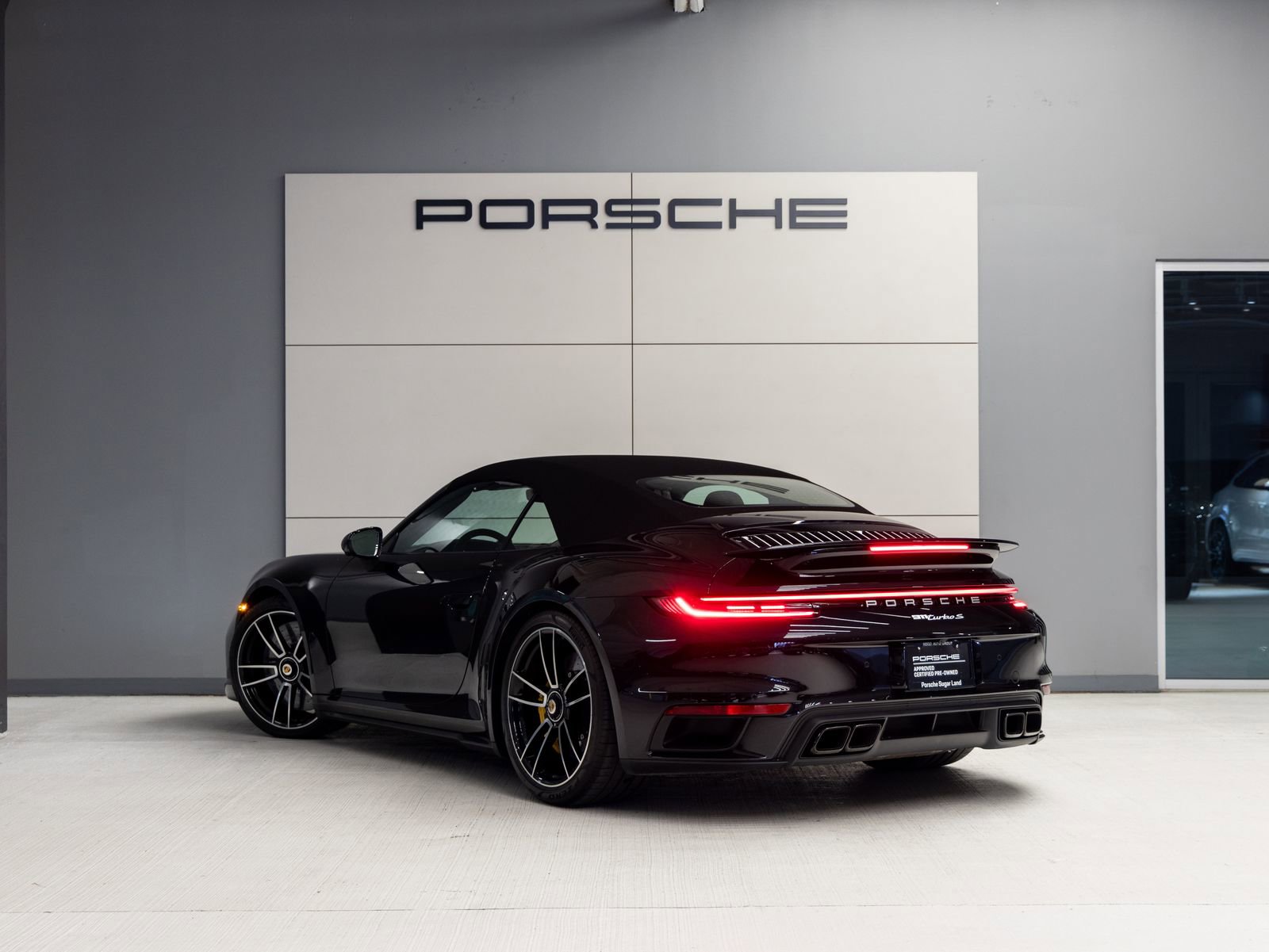 Certified 2024 Porsche 911 Turbo S image 3
