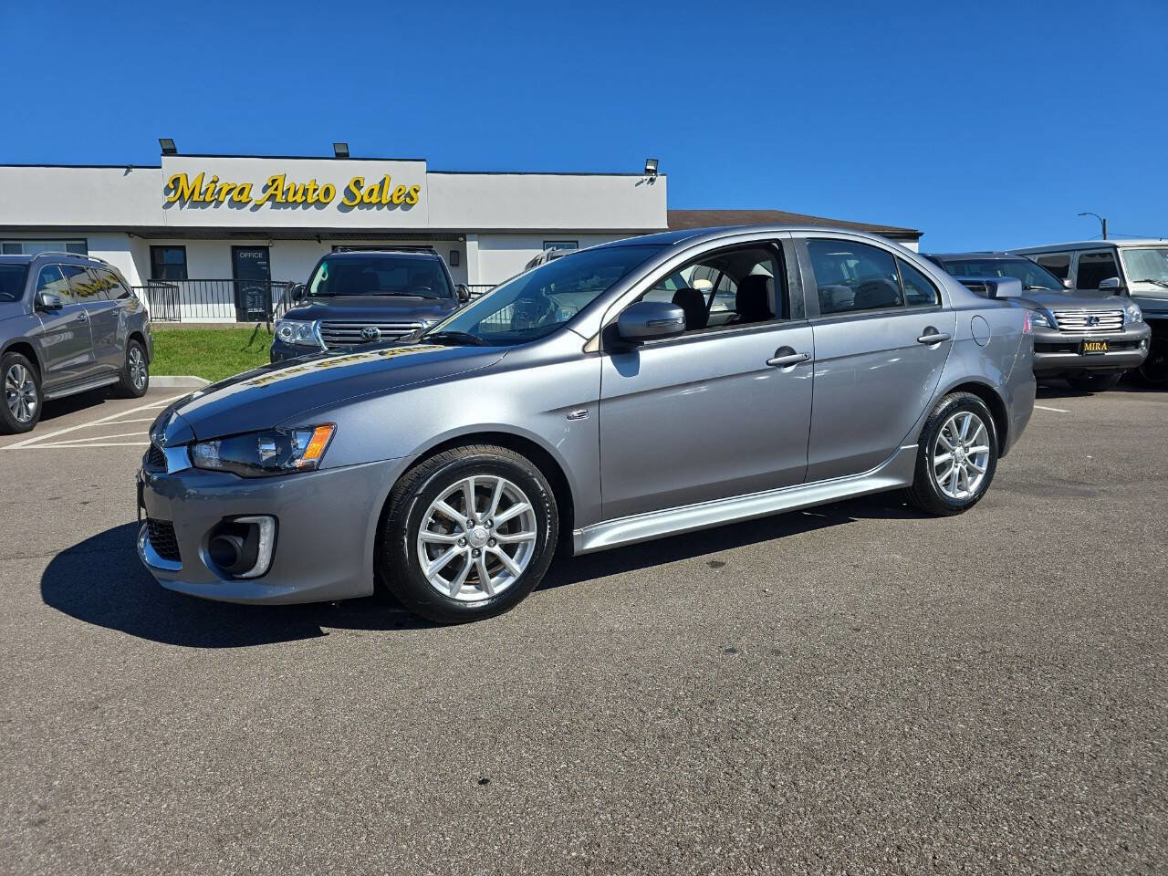 Used 2016 Mitsubishi Lancer ES image 1