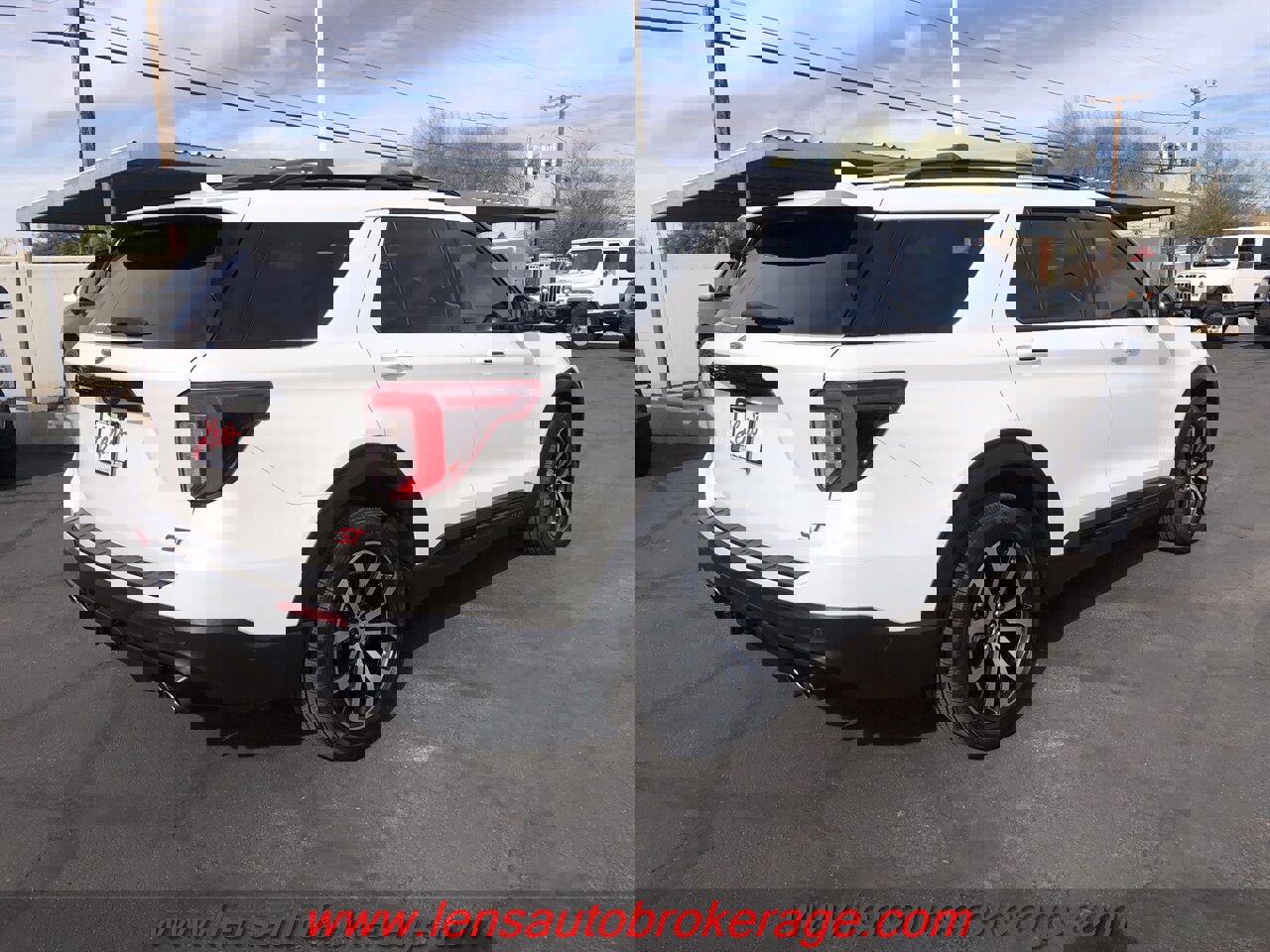 Used 2020 Ford Explorer ST image 8