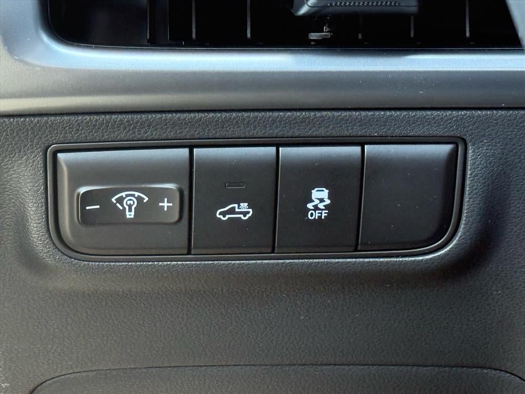 New 2026 Hyundai Santa Cruz SE AWD/4WD image 17