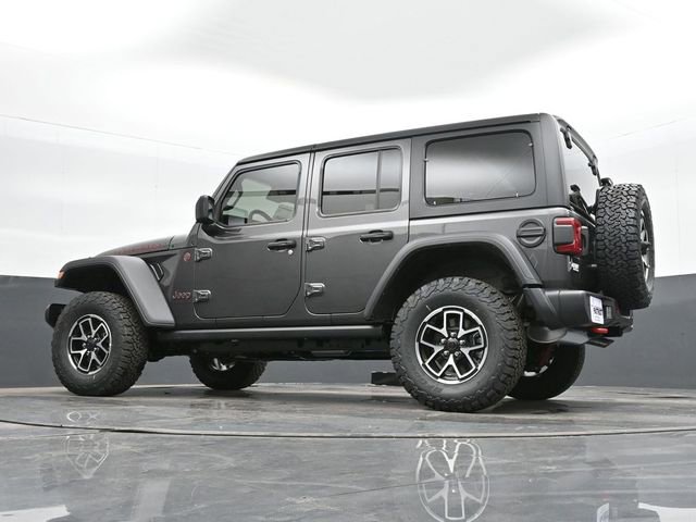 Used 2024 Jeep Wrangler Unlimited Rubicon w/ Technology Group AWD/4WD image 36