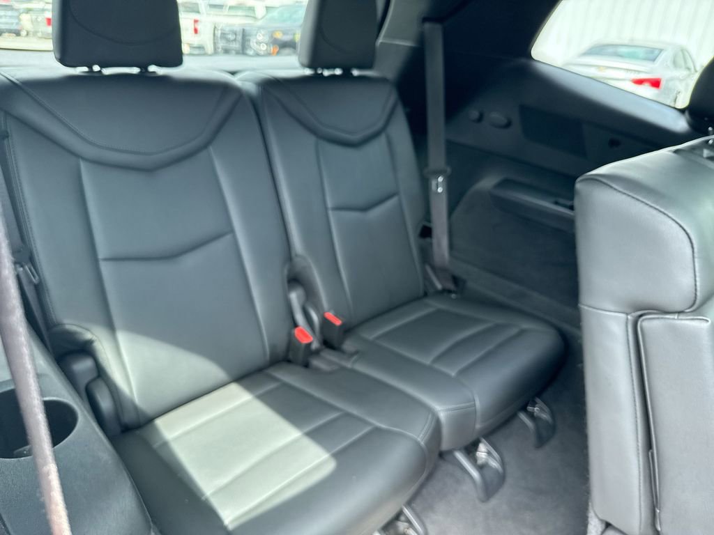 Used 2023 Cadillac XT6 Sport w/ Technology Package image 30