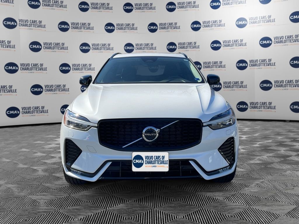 Certified 2023 Volvo XC60 B5 Plus w/ Protection Package Premier image 7