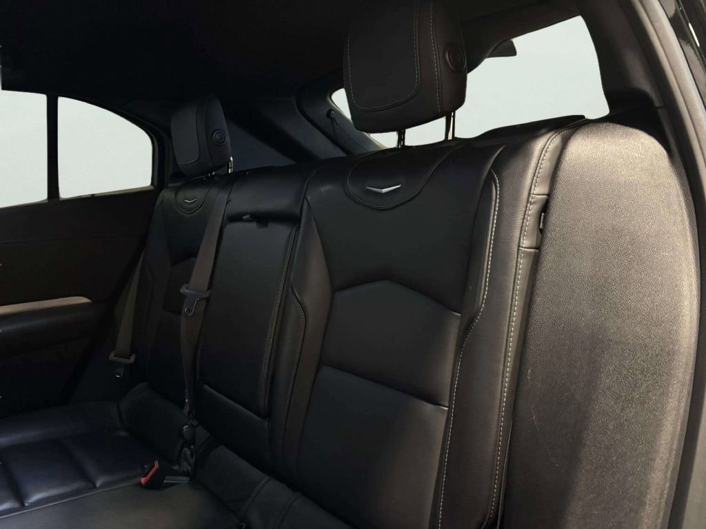 Used 2020 Cadillac XT4 Premium Luxury image 17