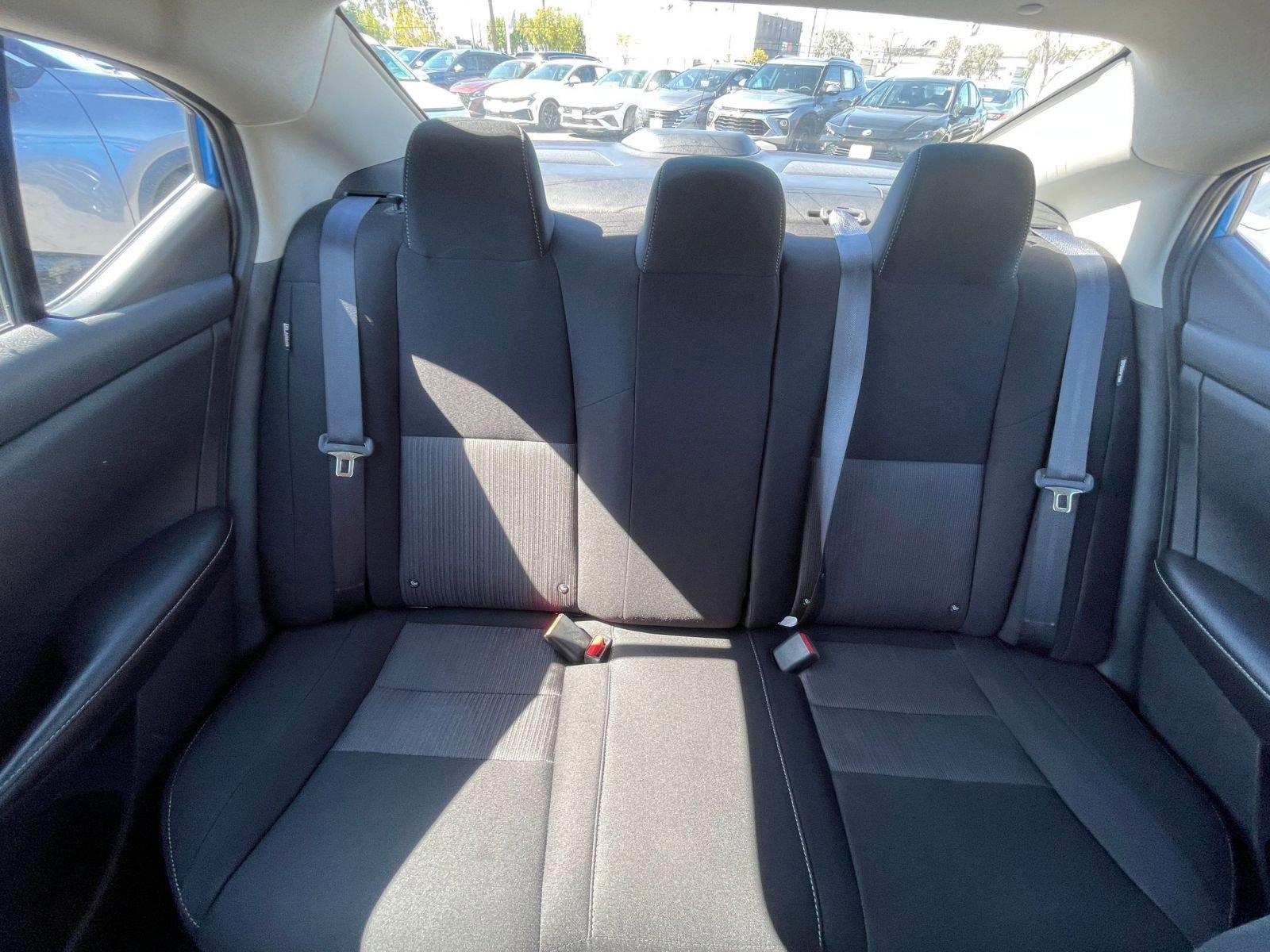 Used 2025 Nissan Sentra SV image 38