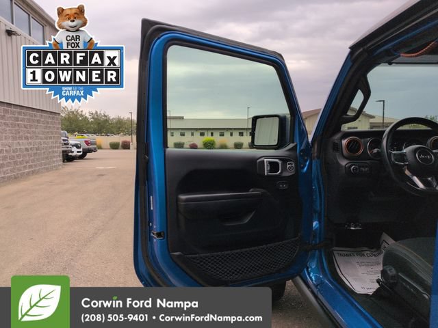 Used 2021 Jeep Gladiator Mojave w/ Trailer Tow Package AWD/4WD image 10