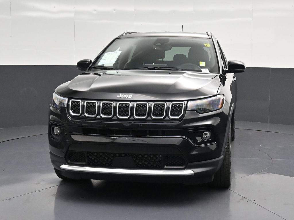 Used 2023 Jeep Compass Limited AWD/4WD image 6