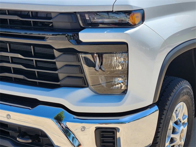 New 2026 Chevrolet Silverado 2500 W/T w/ WT/CX Safety Package AWD/4WD image 17