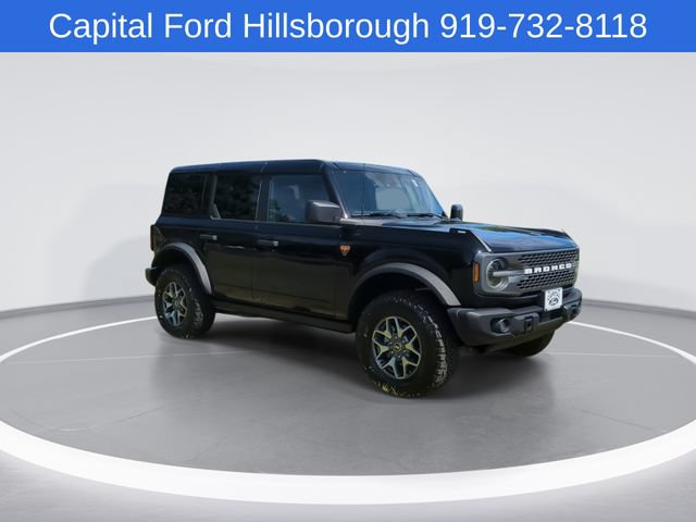 Used 2025 Ford Bronco Badlands AWD/4WD image 2