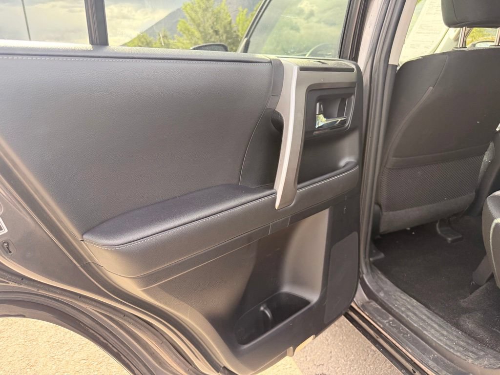 Certified 2023 Toyota 4Runner SR5 AWD/4WD image 19