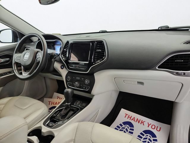 Used 2019 Jeep Cherokee Limited AWD/4WD image 29