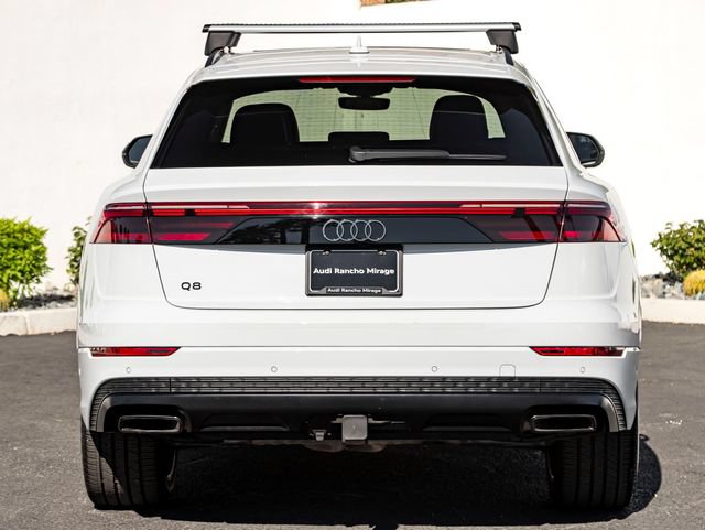 Used 2024 Audi Q8 Premium Plus AWD/4WD image 8