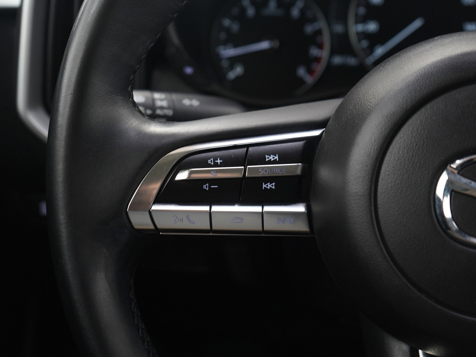 Used 2025 MAZDA CX-50 AWD 2.5 S w/ Preferred Package image 26