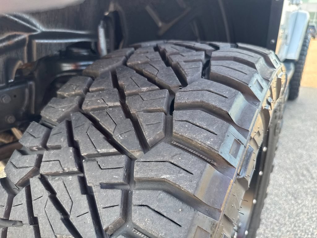 Used 2022 Jeep Wrangler Unlimited Sahara AWD/4WD image 47