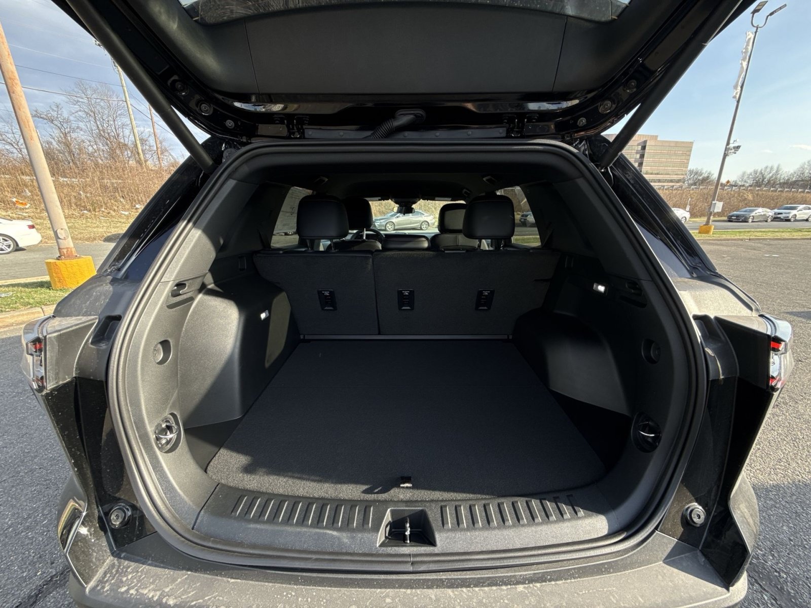 New 2026 Chevrolet Equinox ACTIV FWD image 25
