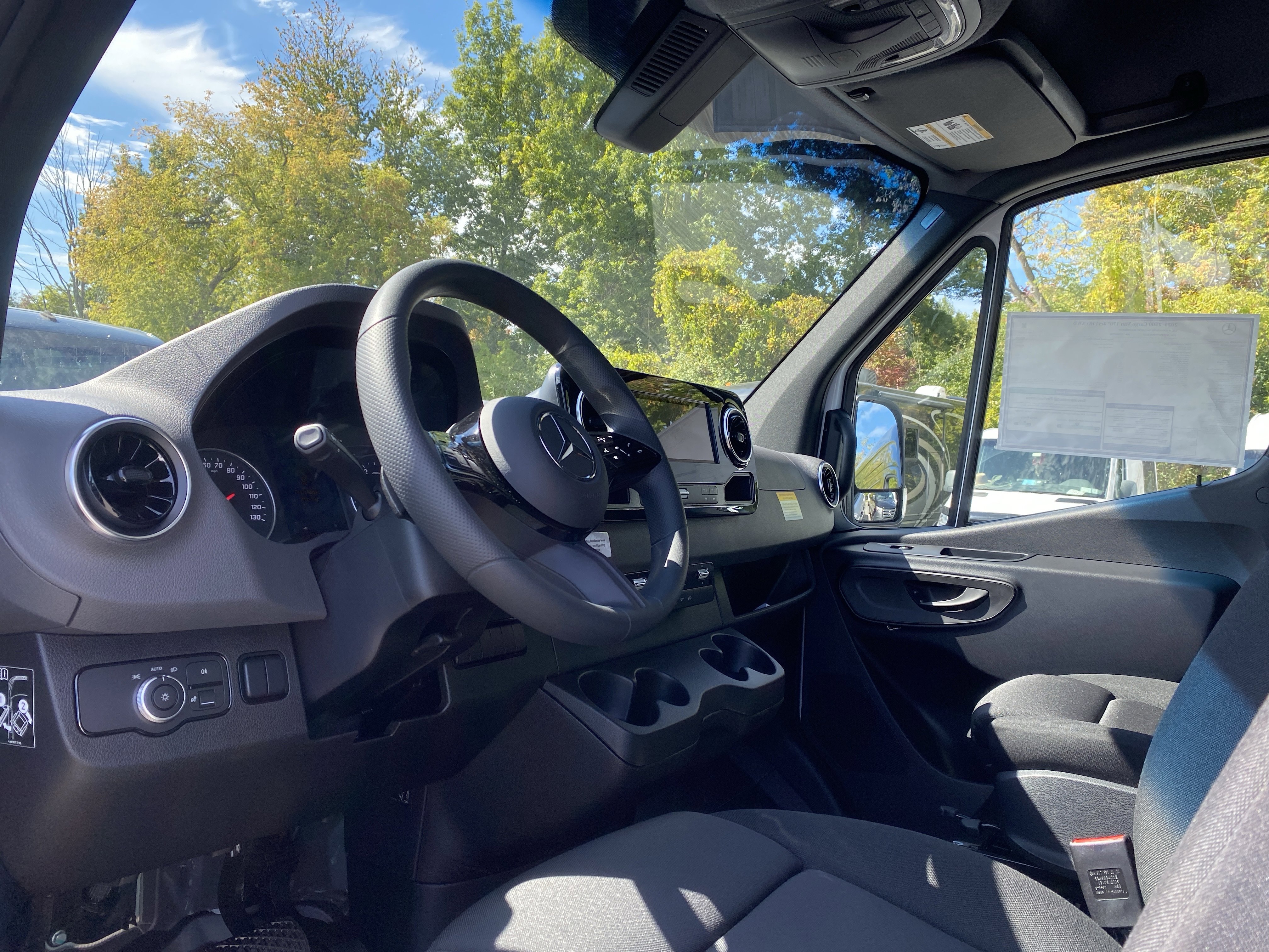 New 2025 Mercedes-Benz Sprinter 2500 image 8