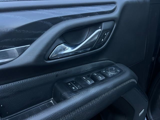 Used 2021 GMC Yukon Denali w/ Denali Premium Package image 11