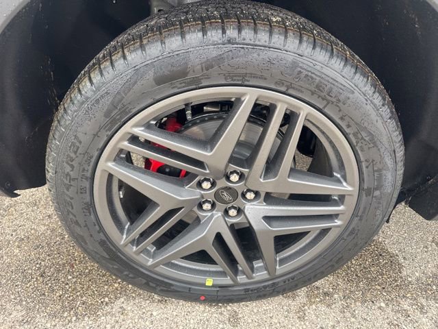 New 2026 Ford Explorer ST image 21