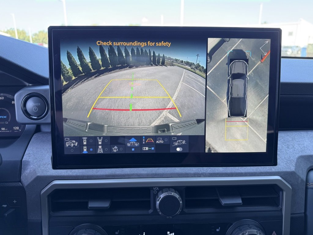 Certified 2025 Toyota Tacoma Trailhunter image 32