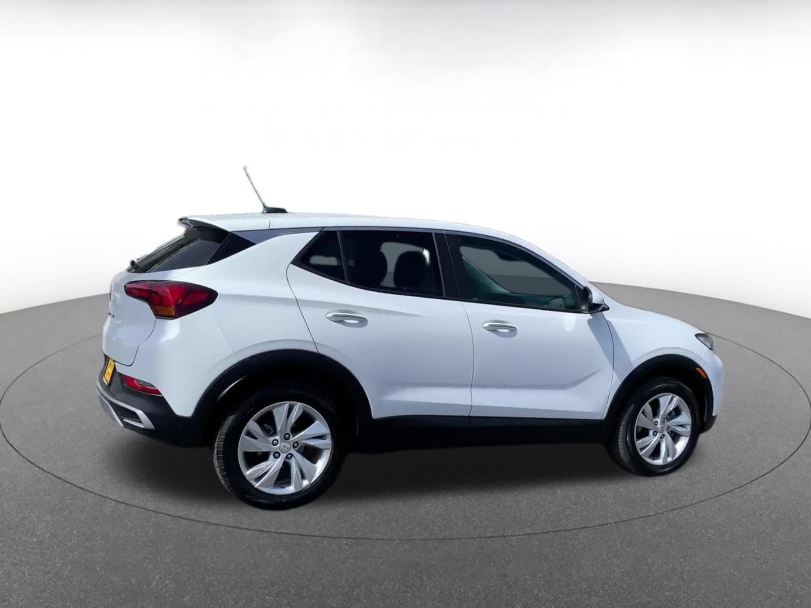 Used 2025 Buick Encore GX Preferred AWD/4WD image 14