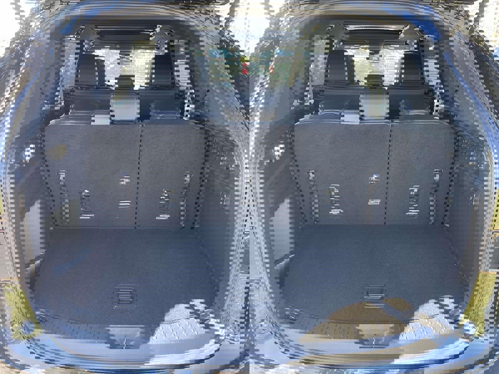 Used 2025 MAZDA CX-90 3.3 Turbo S w/ Premium Package image 18