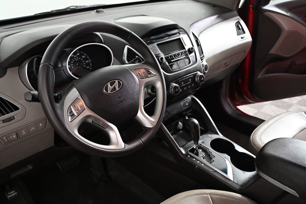 Used 2013 Hyundai Tucson GLS AWD/4WD image 10