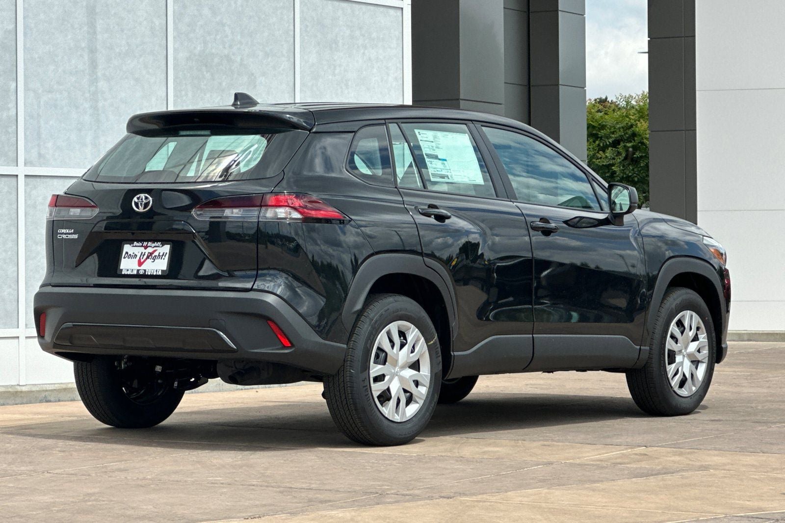 New 2026 Toyota Corolla Cross L FWD image 4