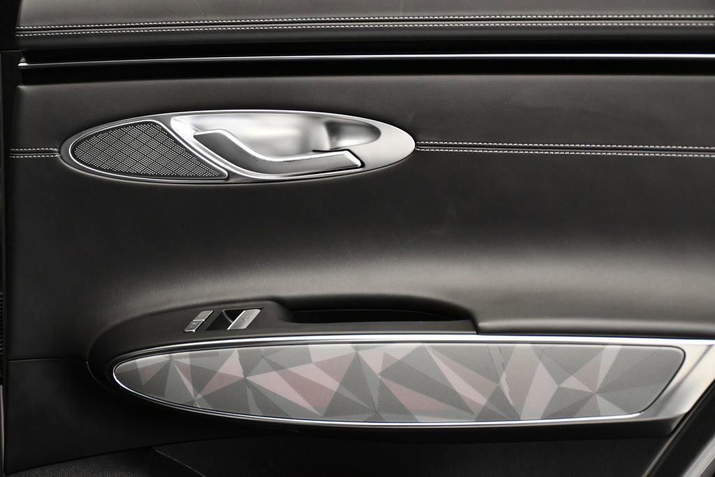 Used 2025 Genesis GV70 3.5T Sport w/ Sport Advanced Package image 50