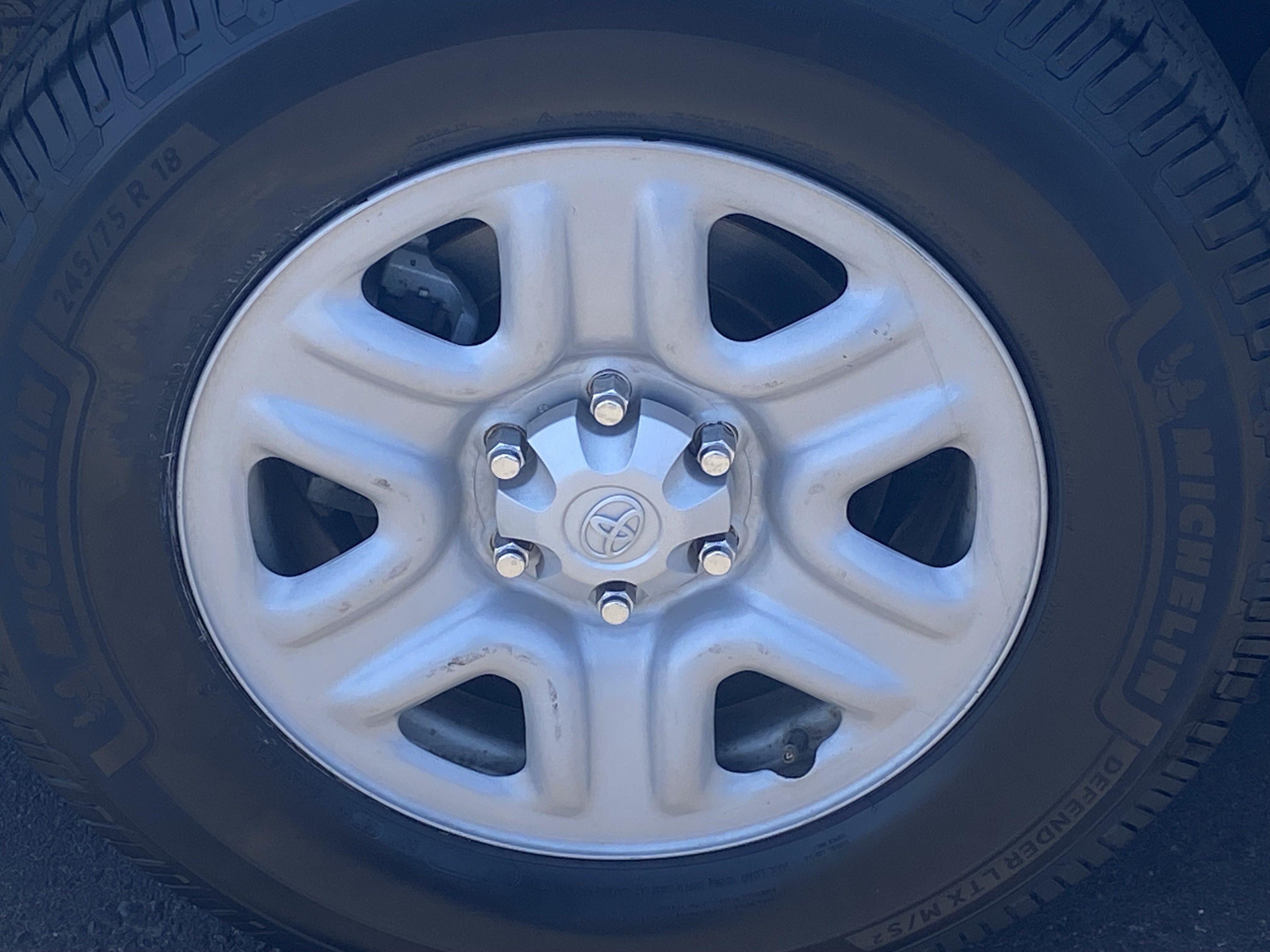 Used 2022 Toyota Tundra SR RWD image 8