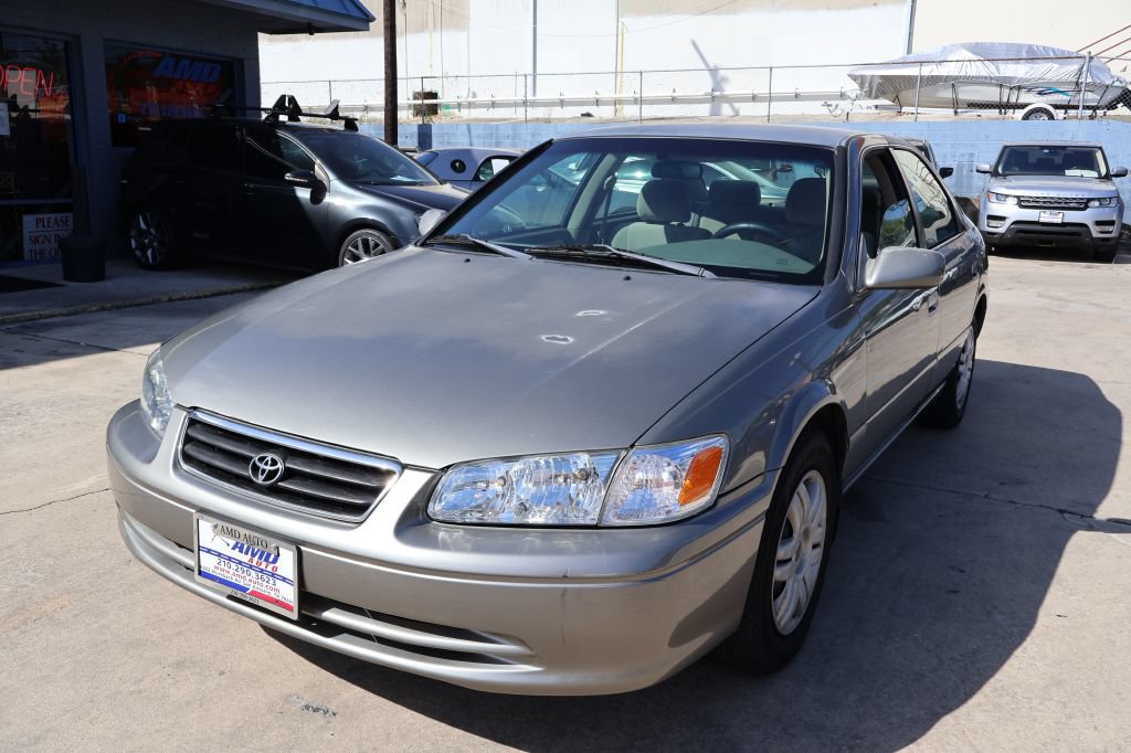 Used 2001 Toyota Camry LE FWD image 3