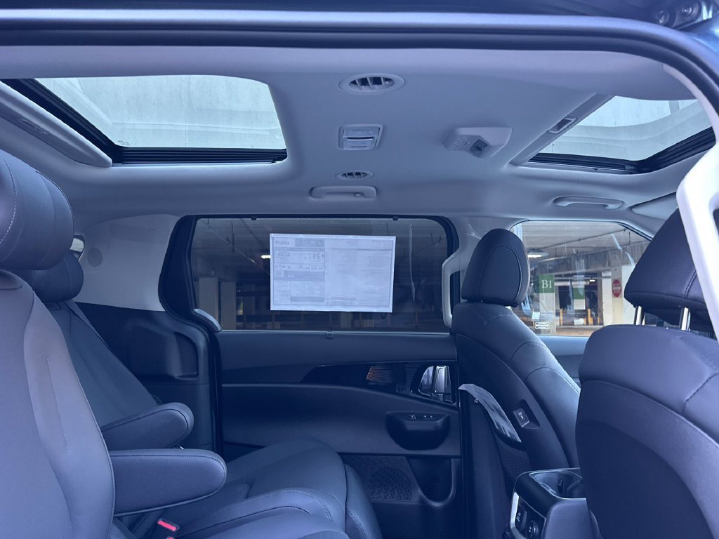 New 2026 Kia Carnival SX Prestige FWD image 16