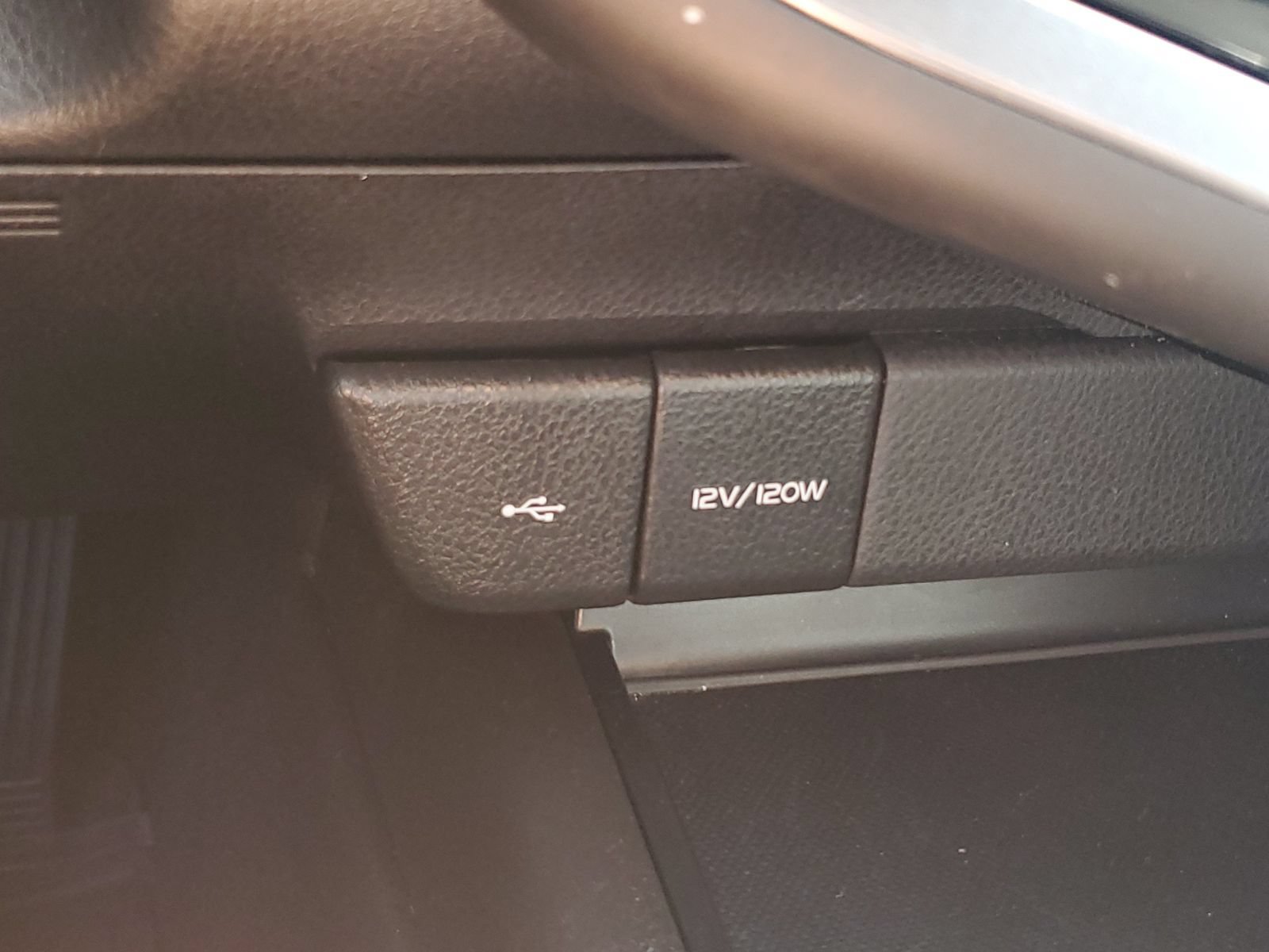 Certified 2024 Toyota Camry SE FWD image 28