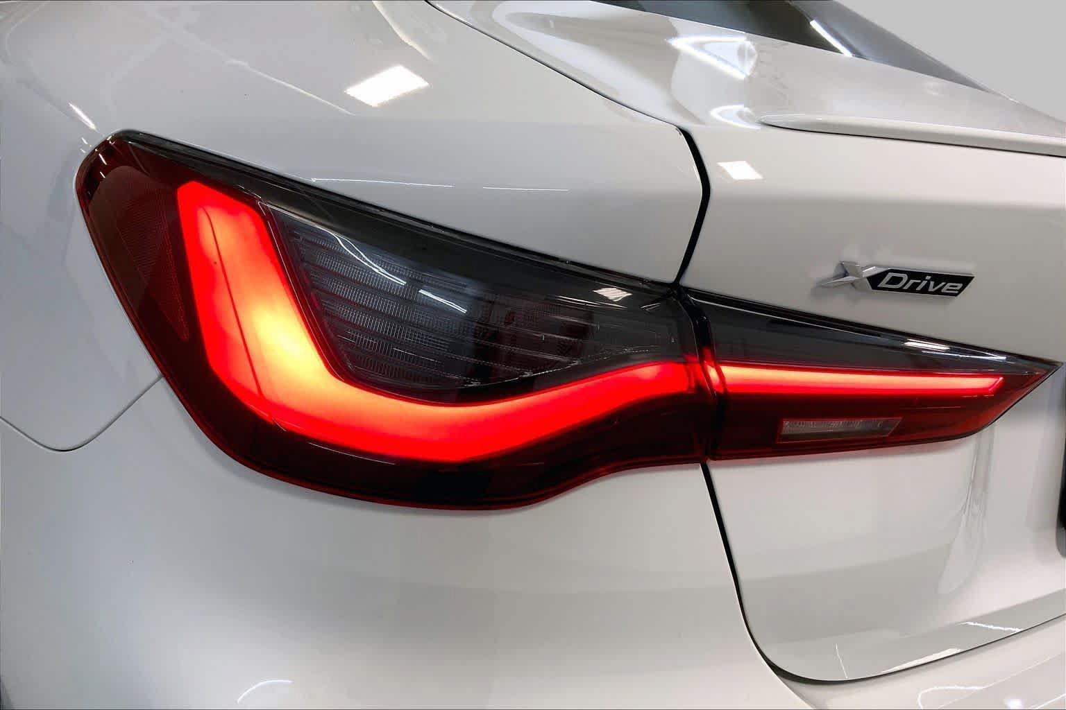 Used 2023 BMW 430i xDrive Coupe w/ M Sport Package AWD/4WD image 28