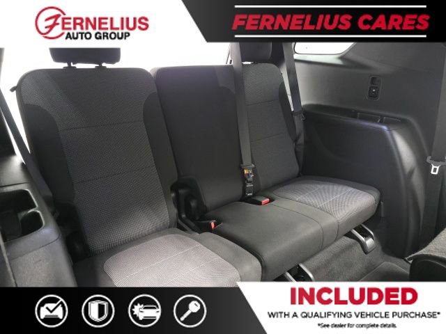 Used 2023 Chevrolet Traverse LT image 23