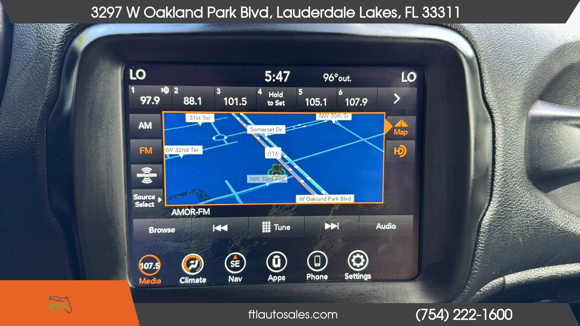 Used 2021 Jeep Renegade Latitude AWD/4WD image 62