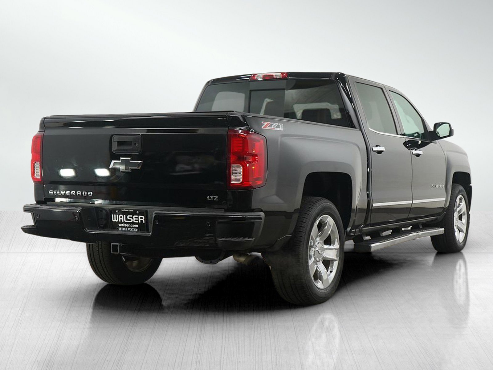 Used 2016 Chevrolet Silverado 1500 LTZ Z71 w/ LTZ Plus Package image 5