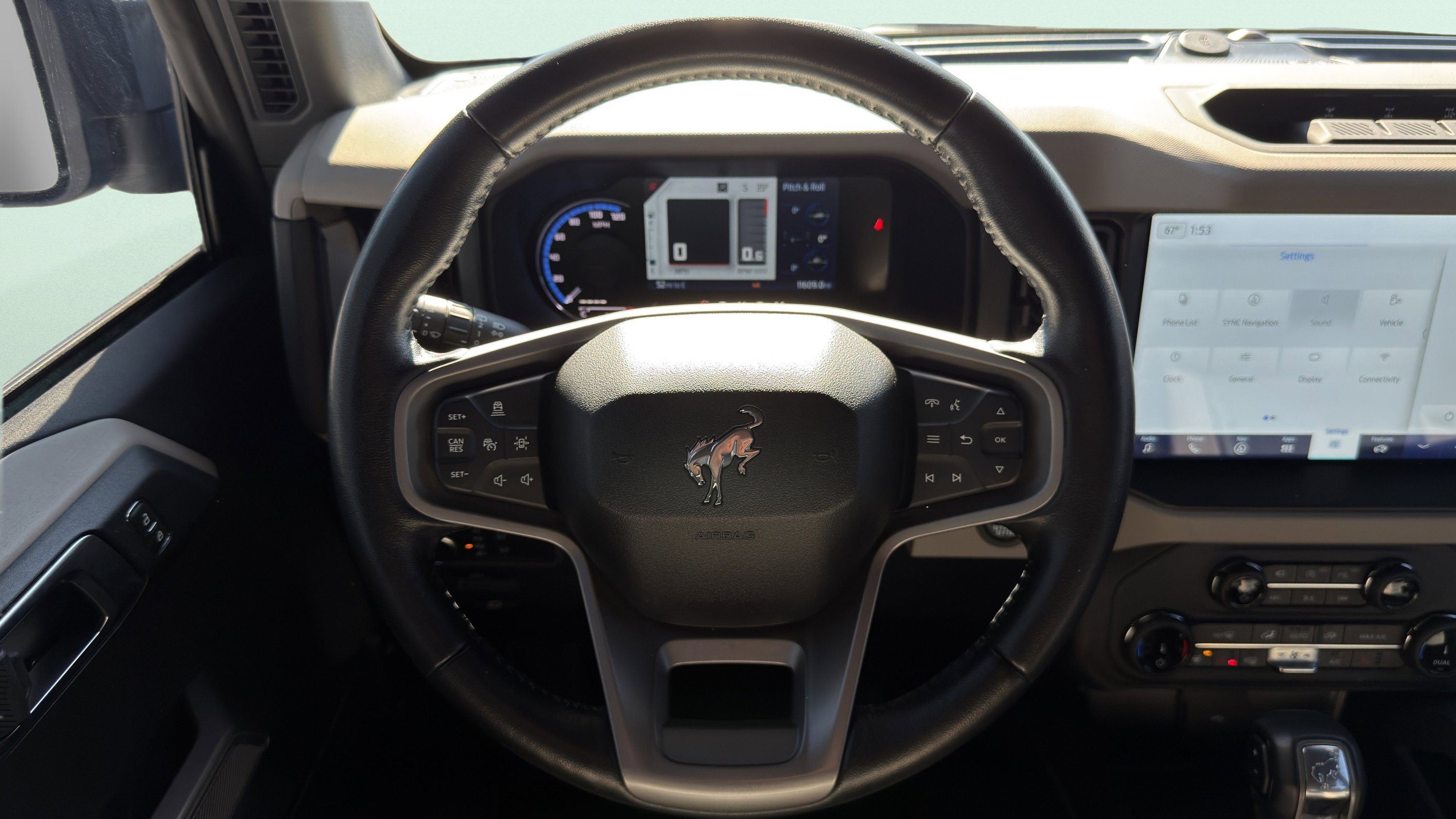 Used 2022 Ford Bronco Wildtrak image 75