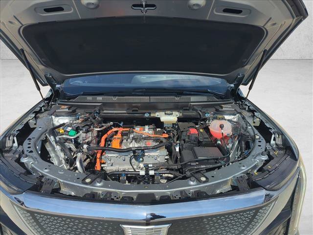 New 2026 Cadillac Optiq Sport 2 w/ LPO, Floor Liner Package AWD/4WD image 17