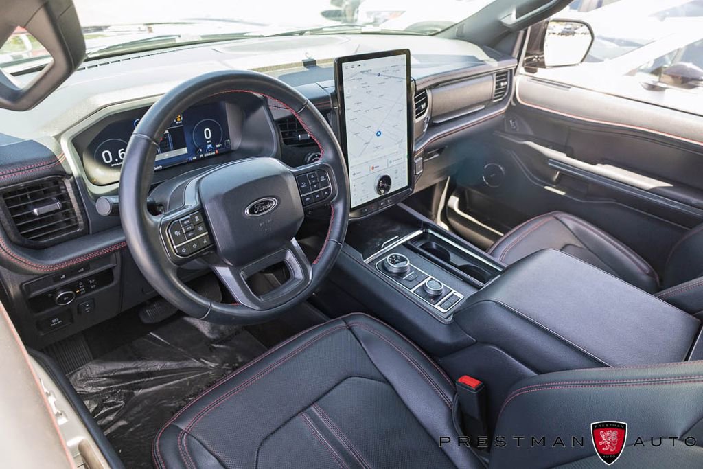 Used 2024 Ford Expedition Max Limited AWD/4WD image 23