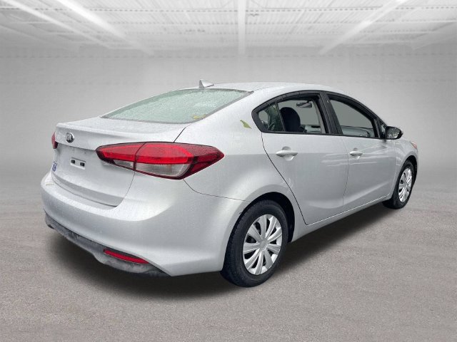 Used 2018 Kia Forte LX FWD image 7