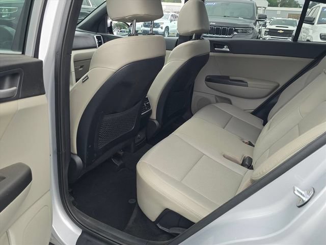 Used 2020 Kia Sportage S w/ S FWD Sunroof Package image 16