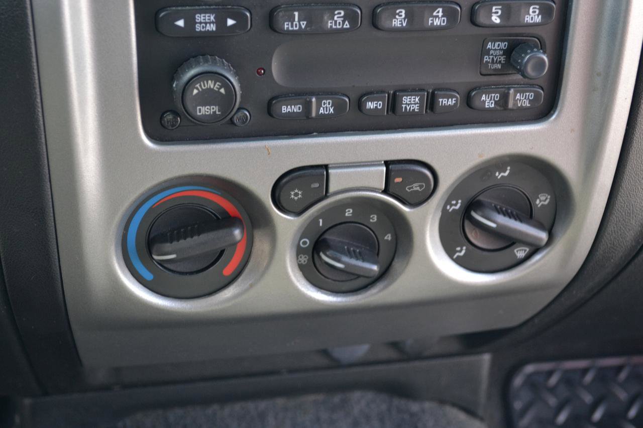 Used 2012 Chevrolet Colorado LT AWD/4WD image 14