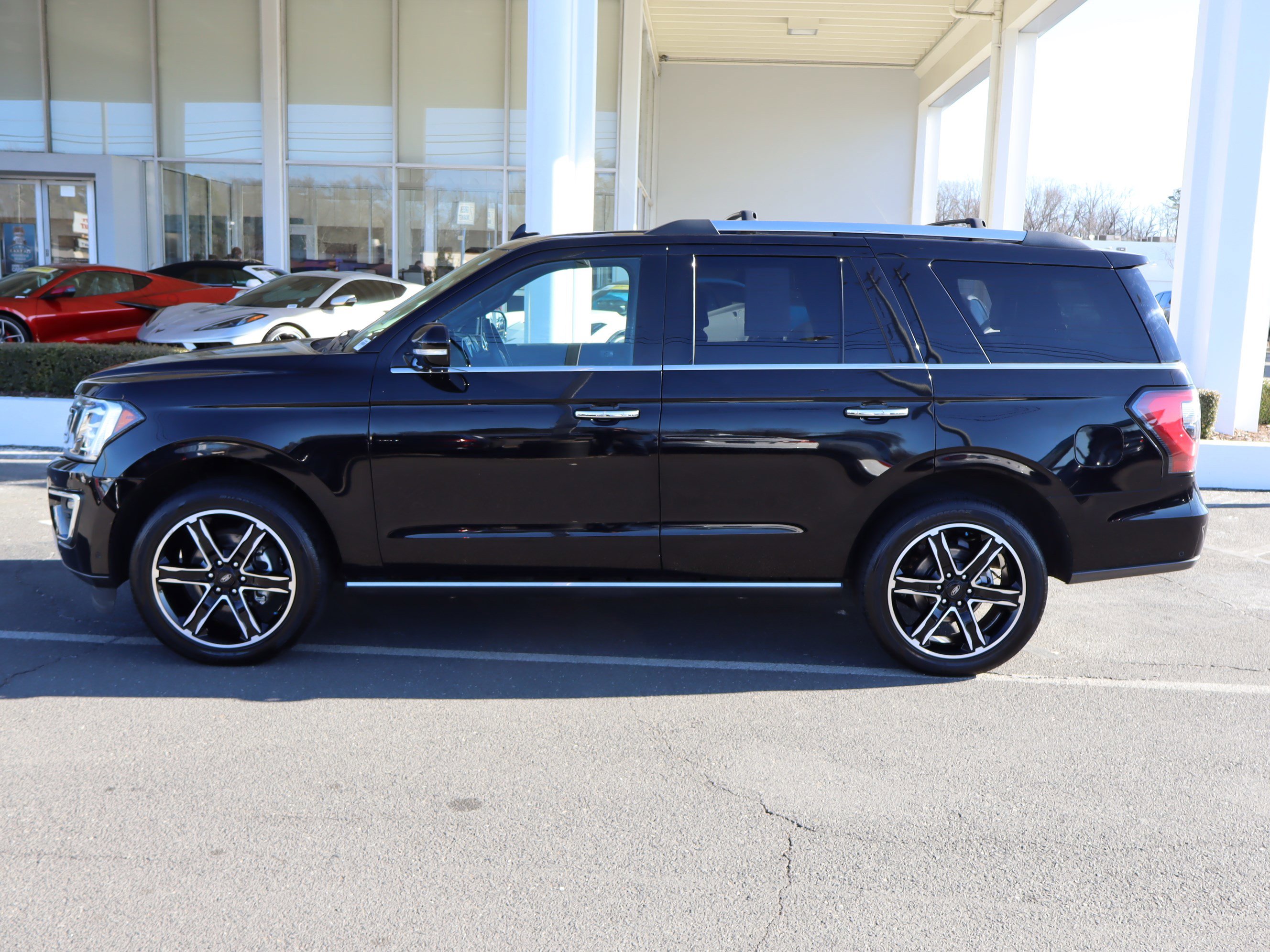 Used 2020 Ford Expedition Limited w/ Special Edition Package image 7