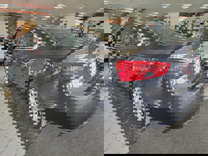 Used 2014 Chevrolet Impala LT w/ Premium Seating Package image 7